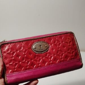 Fossil Maddox women's red leather zip-around wallet Vintage